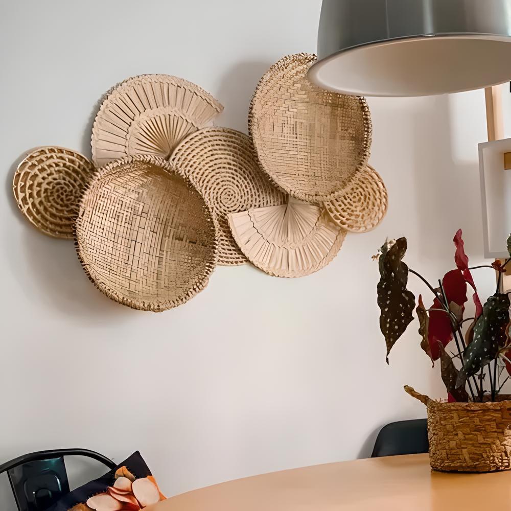 Decoração de Parede com Cestos de Palha Estilo Boho