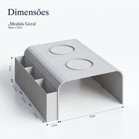 Dimensões do suporte porta copos para ser encaixado no braço do sofá. Ele possui dimensões de 40 centímetros de comprimento e 29 centímetros de largura